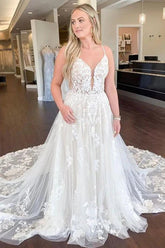 Gorgeous Ivory Tulle A-line Spaghetti Straps Lace Wedding Dresses